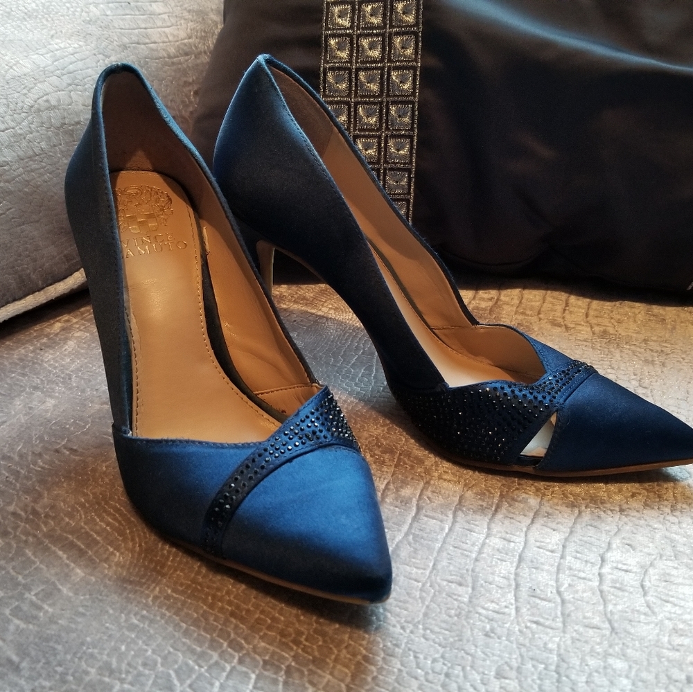 Vince Camuto Pumps